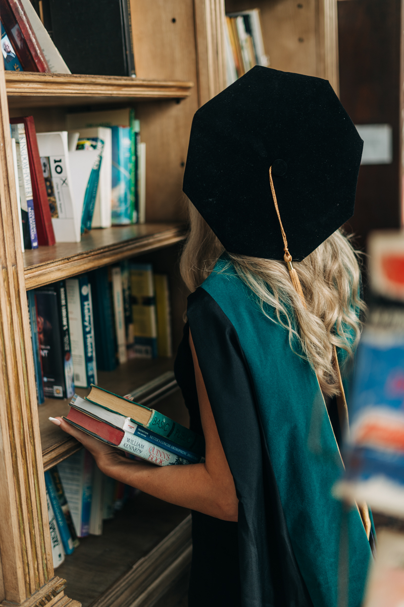 Graduation photos in bookstore in fort lauderdale
